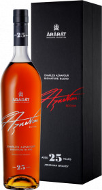 ARARAT 25 YO charles aznavour 0,7L KARTON